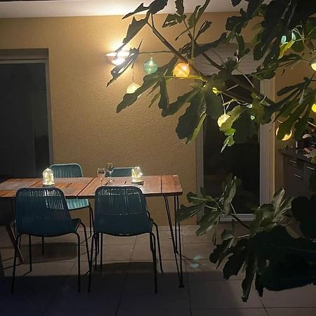 Tres Bel Appartement Contemporain Et Calme Fréjus Екстериор снимка
